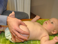 Kinderosteopathie Säugling Bein